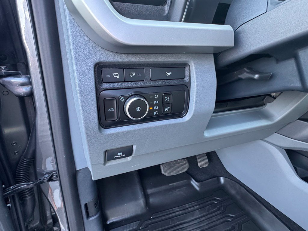 Certified 2024 Ford F250 XLT w/ XLT Premium Package AWD/4WD image 12