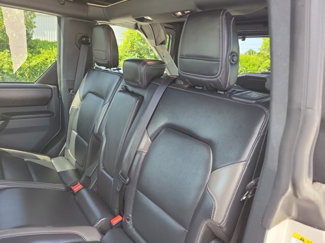 Certified 2025 Ford Bronco Outer Banks AWD/4WD image 12