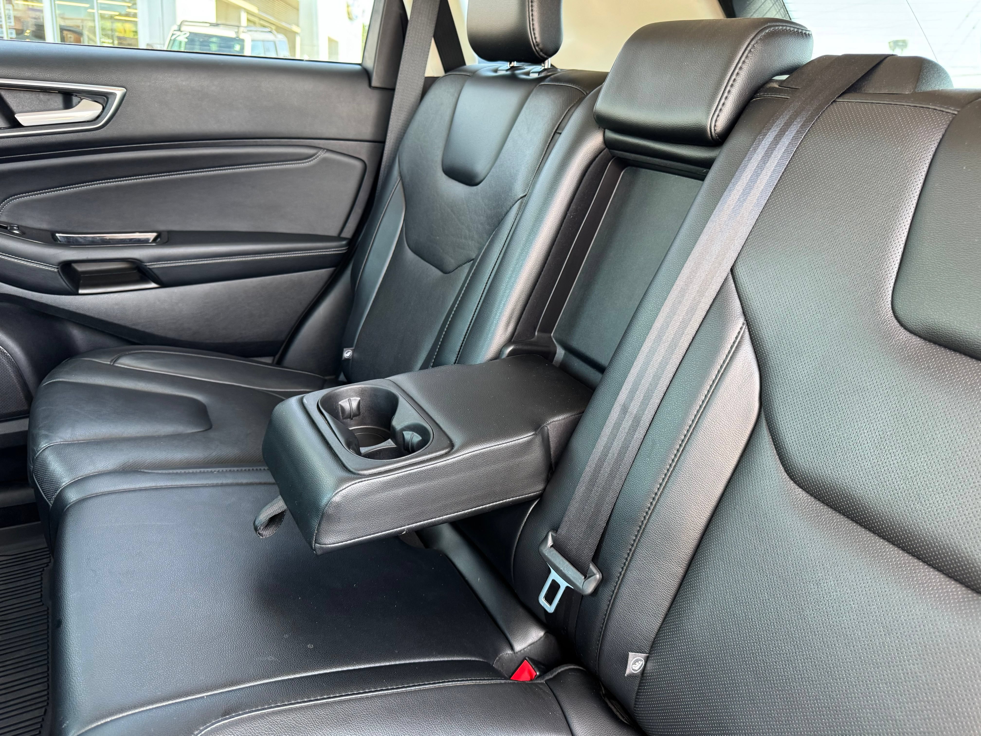 Certified 2019 Ford Edge Titanium w/ Equipment Group 301A AWD/4WD image 61