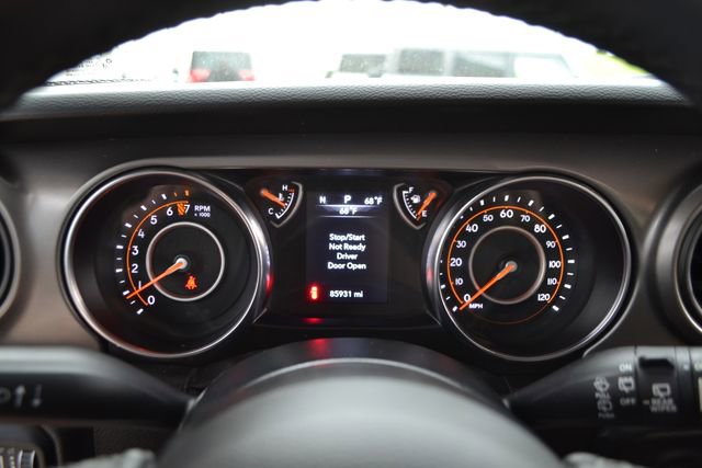 Used 2022 Jeep Wrangler Sport AWD/4WD image 16