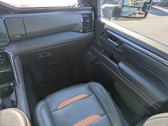 Used 2024 GMC Sierra 2500 AT4 w/ AT4 Premium Plus Package AWD/4WD image 17