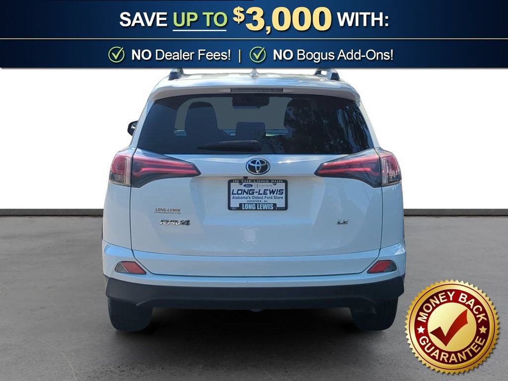 Used 2018 Toyota RAV4 LE FWD image 5