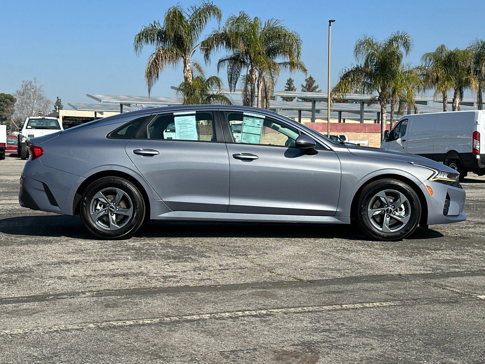 Used 2022 Kia K5 LX image 6