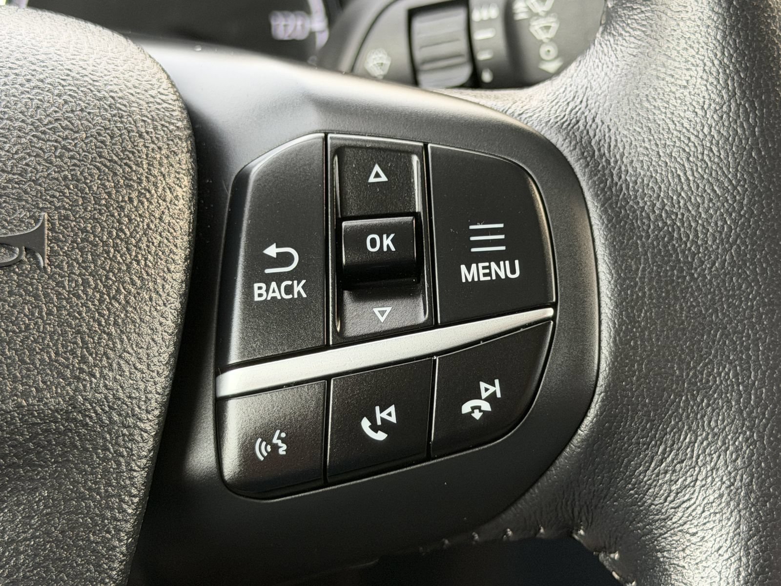 Certified 2022 Ford Maverick Lariat FWD image 37