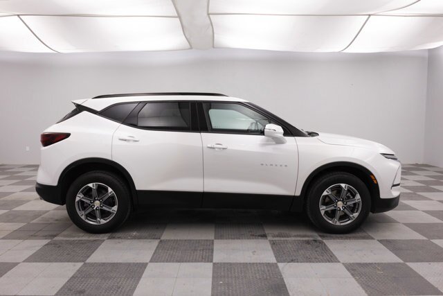 Used 2023 Chevrolet Blazer LT AWD/4WD image 13