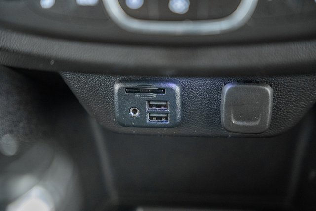 Used 2020 Chevrolet Traverse Premier w/ Redline Edition image 27