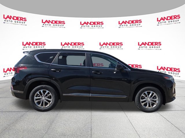 Used 2019 Hyundai Santa Fe SE FWD image 2