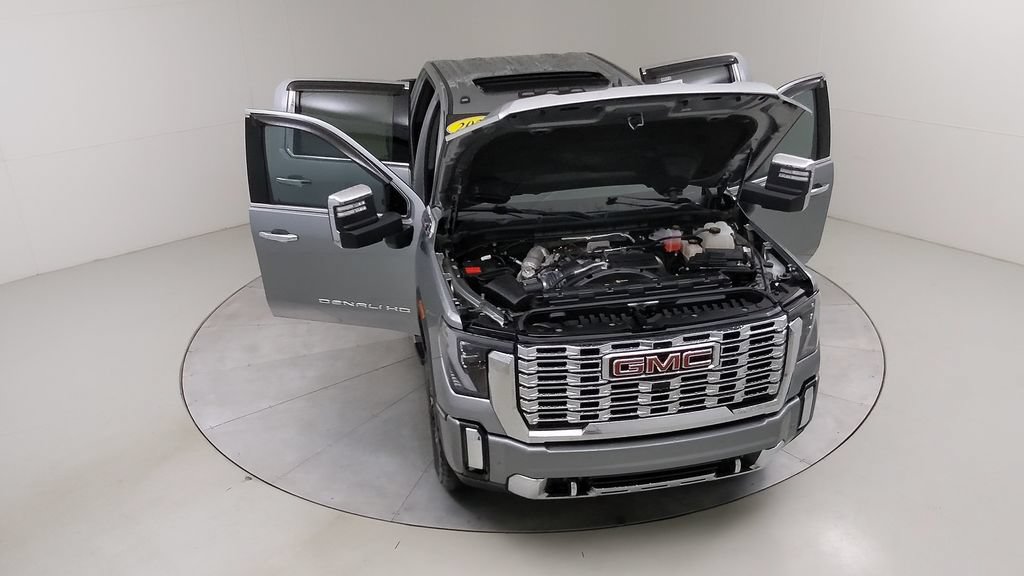Used 2024 GMC Sierra 2500 Denali w/ Technology Package AWD/4WD image 48