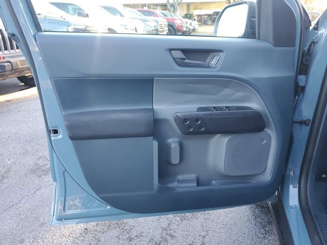 Certified 2023 Ford Maverick XL image 17