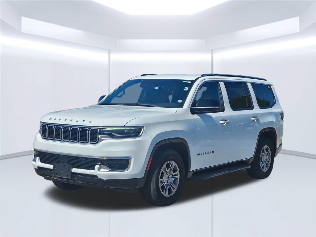 Used 2023 Jeep Wagoneer 4WD image 2