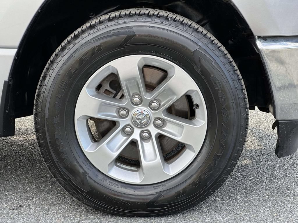 Used 2023 RAM 1500 Laramie AWD/4WD image 6