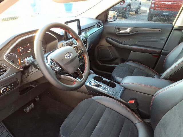 Certified 2022 Ford Escape SEL w/ SEL Stealth AWD Package image 8