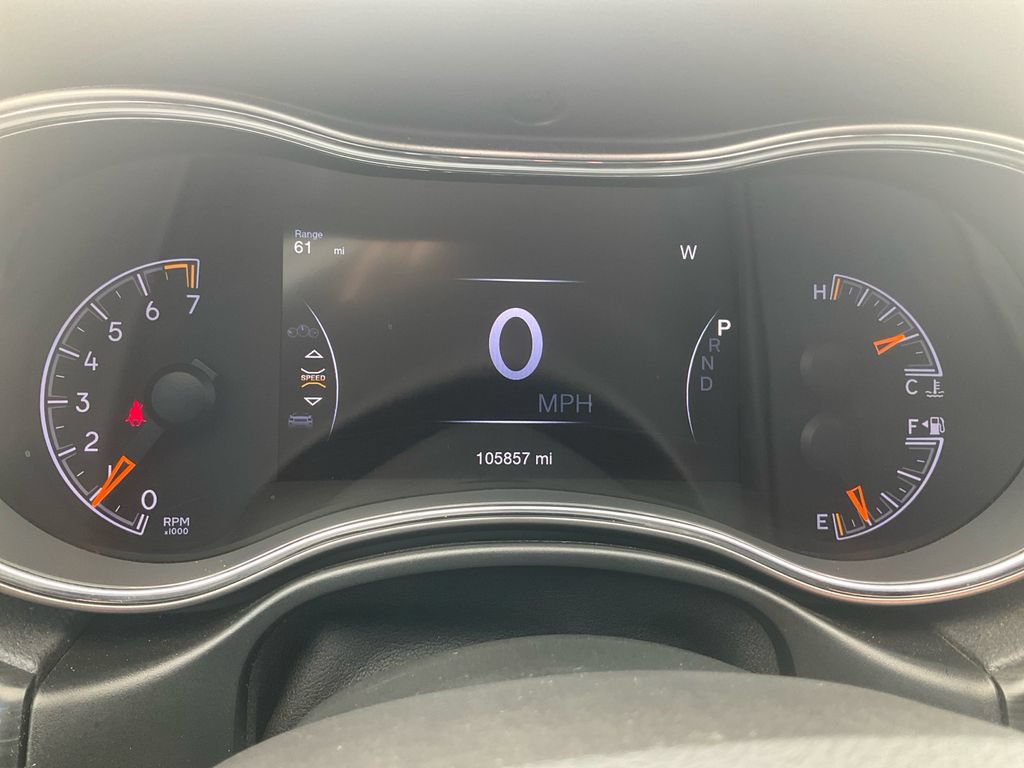 Used 2019 Jeep Grand Cherokee Altitude AWD/4WD image 22