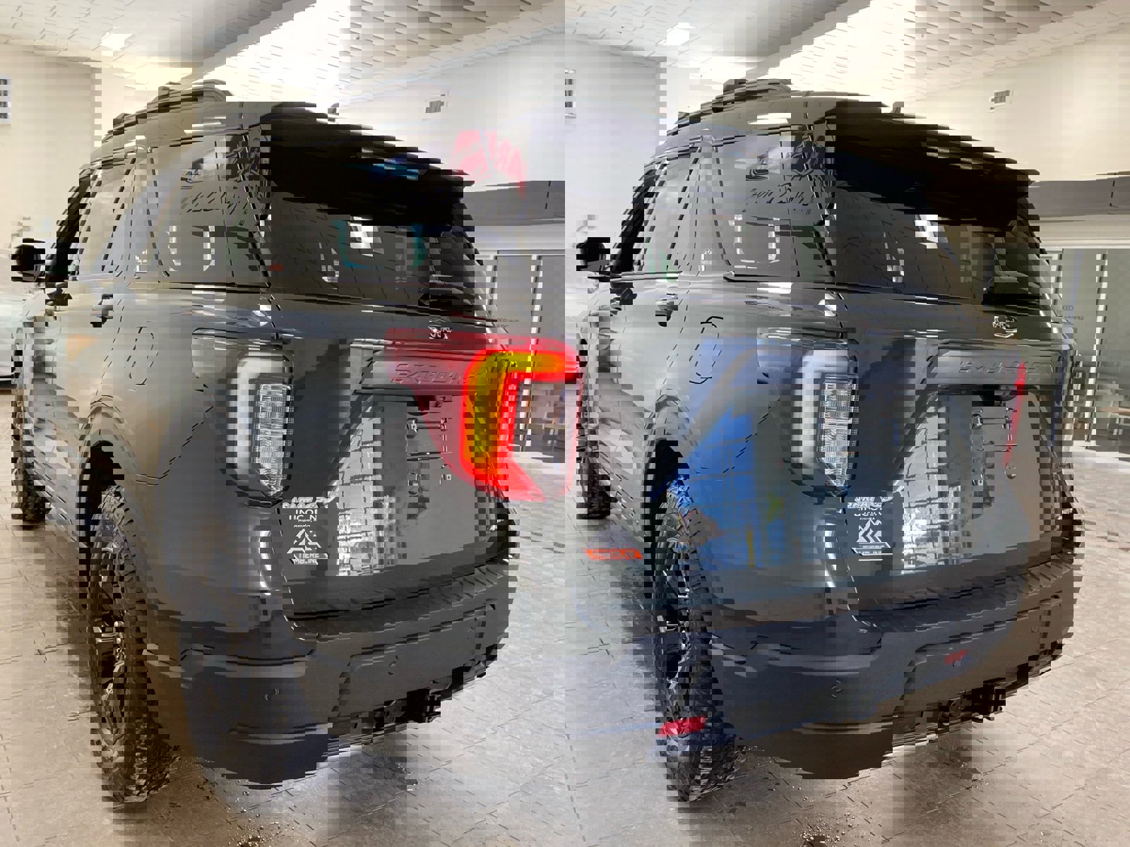 Certified 2022 Ford Explorer Timberline w/ Timberline Technology Package image 2