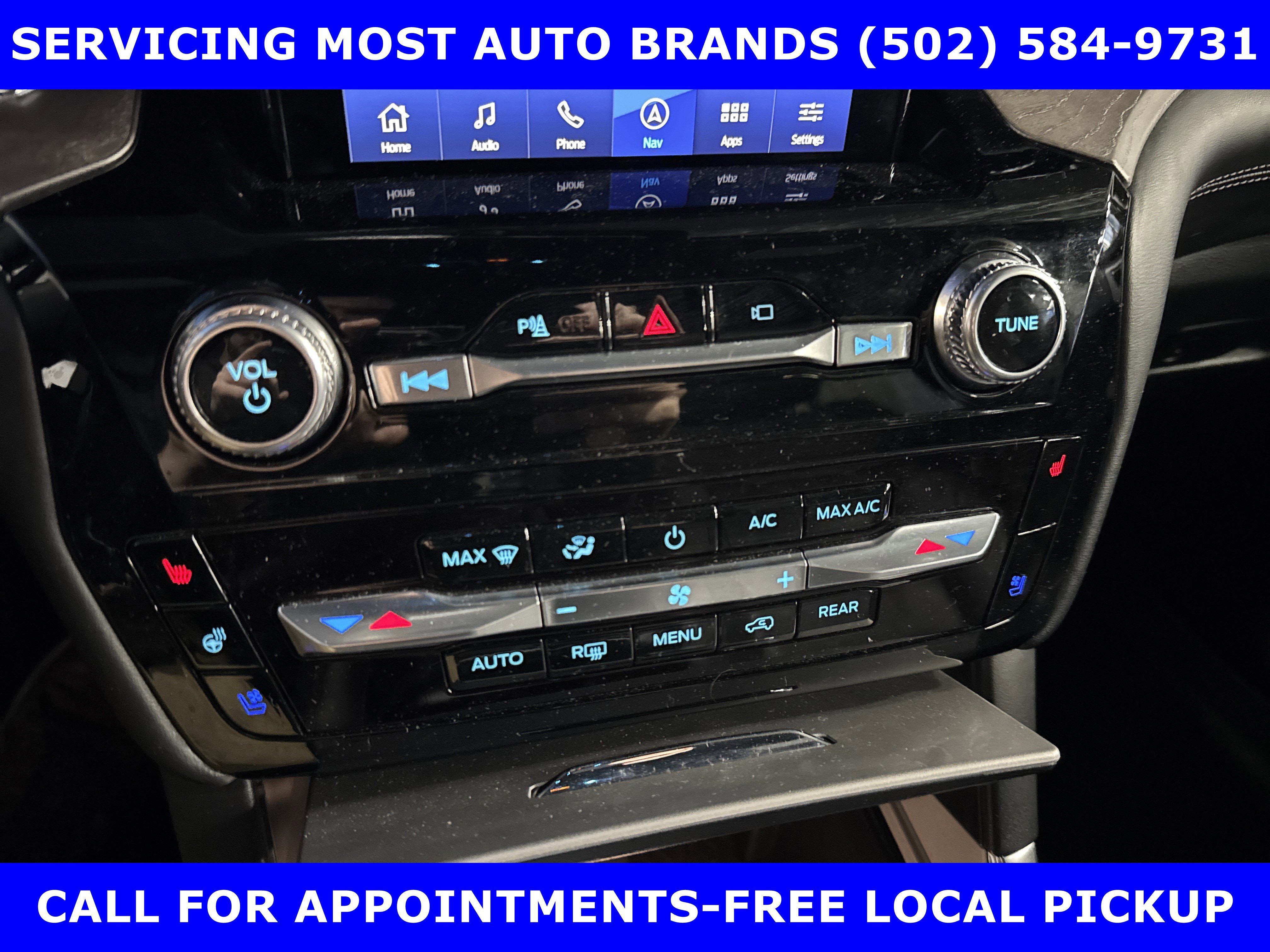 Certified 2023 Ford Explorer Platinum w/ Premium Technology Package image 21