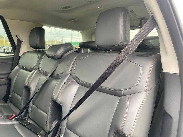 Certified 2025 Ford Expedition Active AWD/4WD image 29