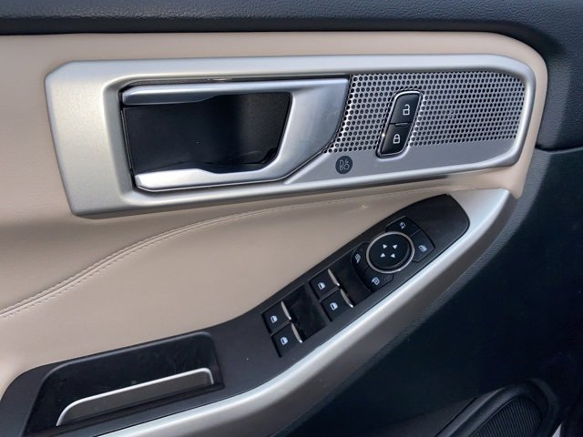 Certified 2023 Ford Explorer XLT w/ Equipment Group 202A image 20