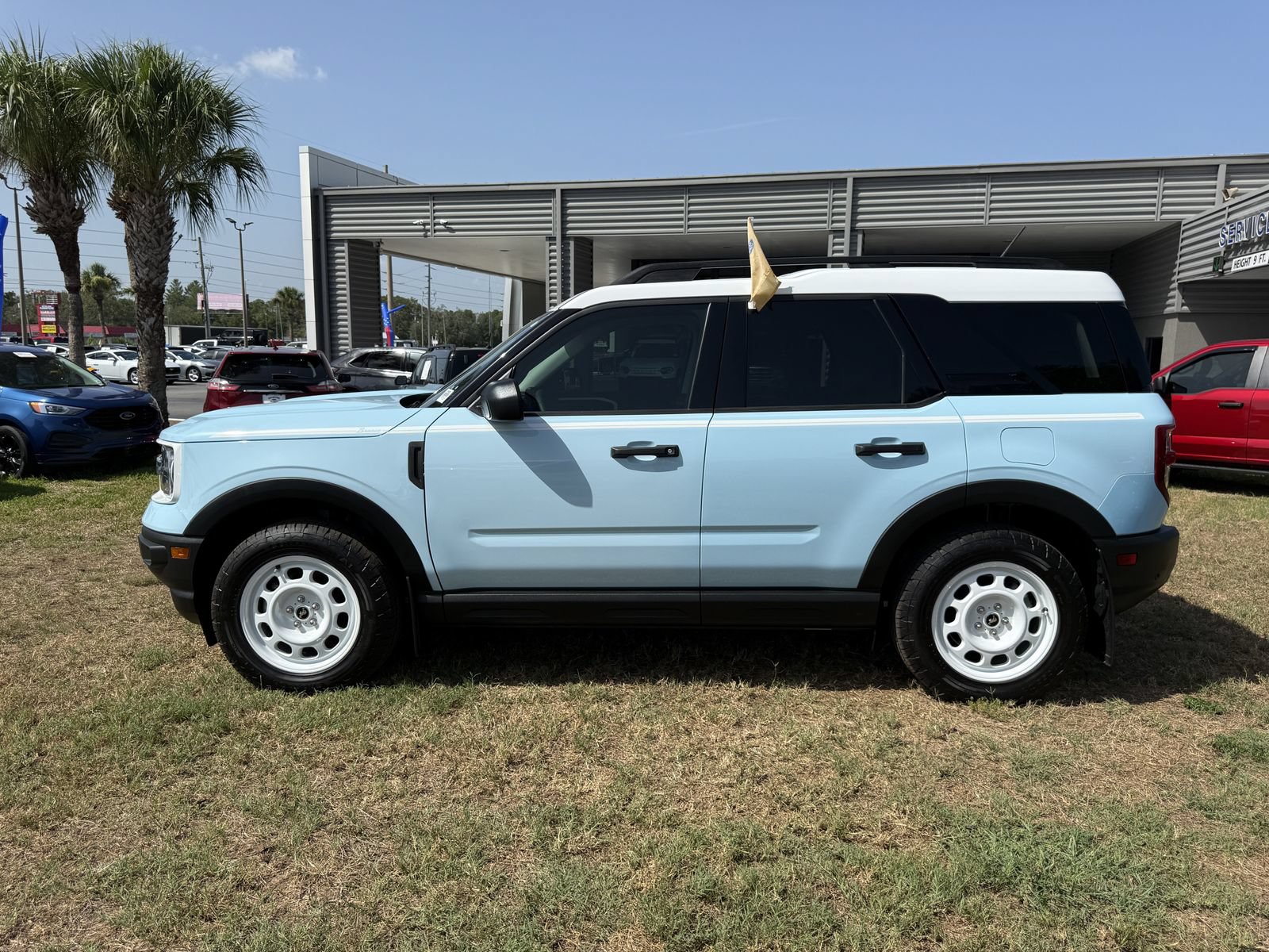 Certified 2024 Ford Bronco Sport Heritage w/ Heritage Convenience Package AWD/4WD image 10