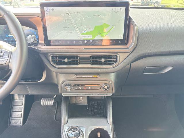 Certified 2025 Ford Bronco Sport Outer Banks w/ Outer Banks Tech Package+ AWD/4WD image 23