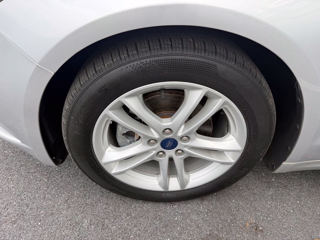 Certified 2018 Ford Fusion S FWD image 11