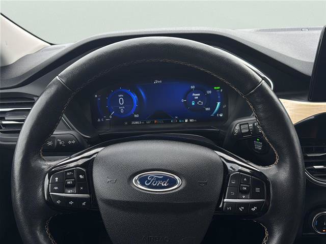 Certified 2022 Ford Escape Titanium w/ Titanium Premium Package FWD image 21