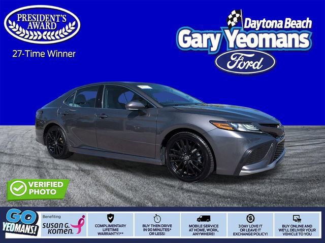 Used 2021 Toyota Camry XSE image 7