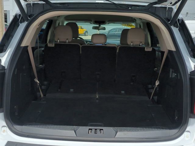 Certified 2020 Ford Explorer XLT w/ Equipment Group 202A RWD image 13