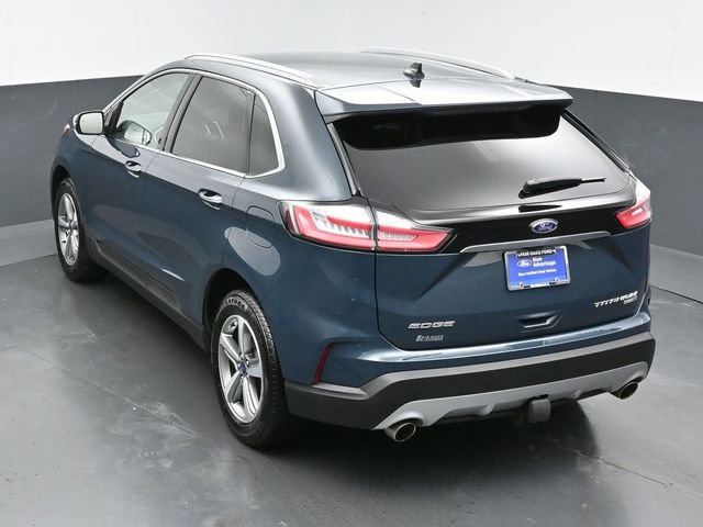 Certified 2019 Ford Edge Titanium w/ Cold Weather Package AWD/4WD image 46