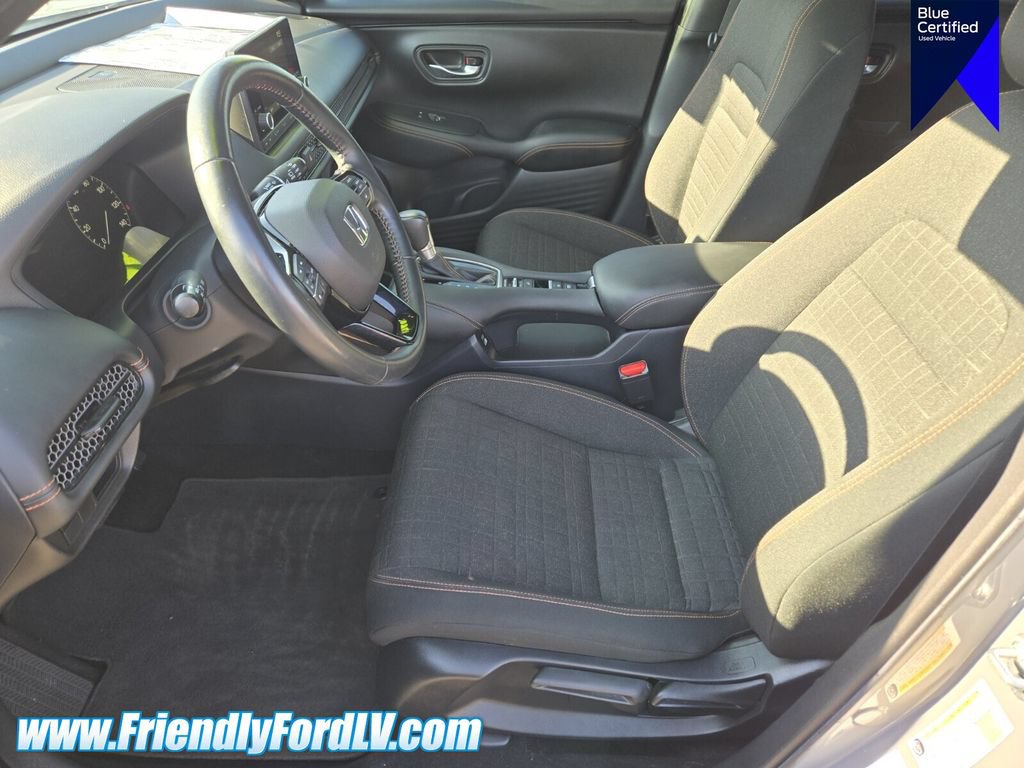 Used 2023 Honda HR-V Sport image 11