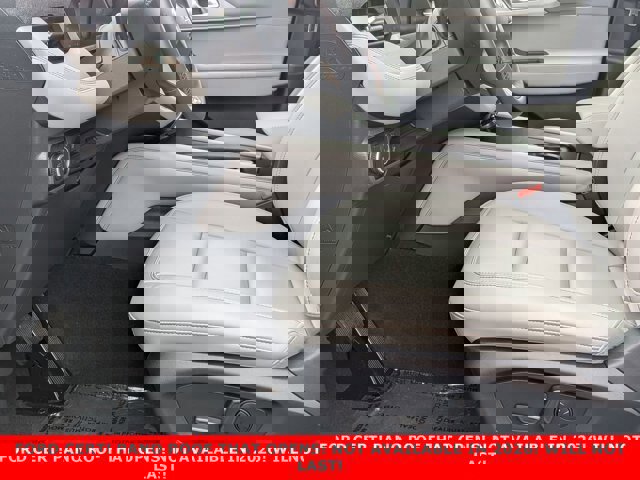 Certified 2025 Ford Explorer Active w/ Active Comfort Package image 11