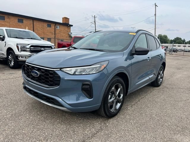 Certified 2024 Ford Escape ST-Line w/ Tech Pack #1 AWD/4WD image 26
