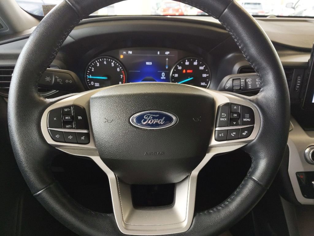 Certified 2023 Ford Explorer XLT AWD/4WD image 17