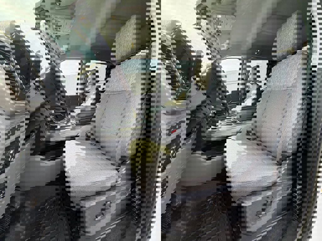 Certified 2022 Ford F150 XLT w/ Equipment Group 302A High image 19