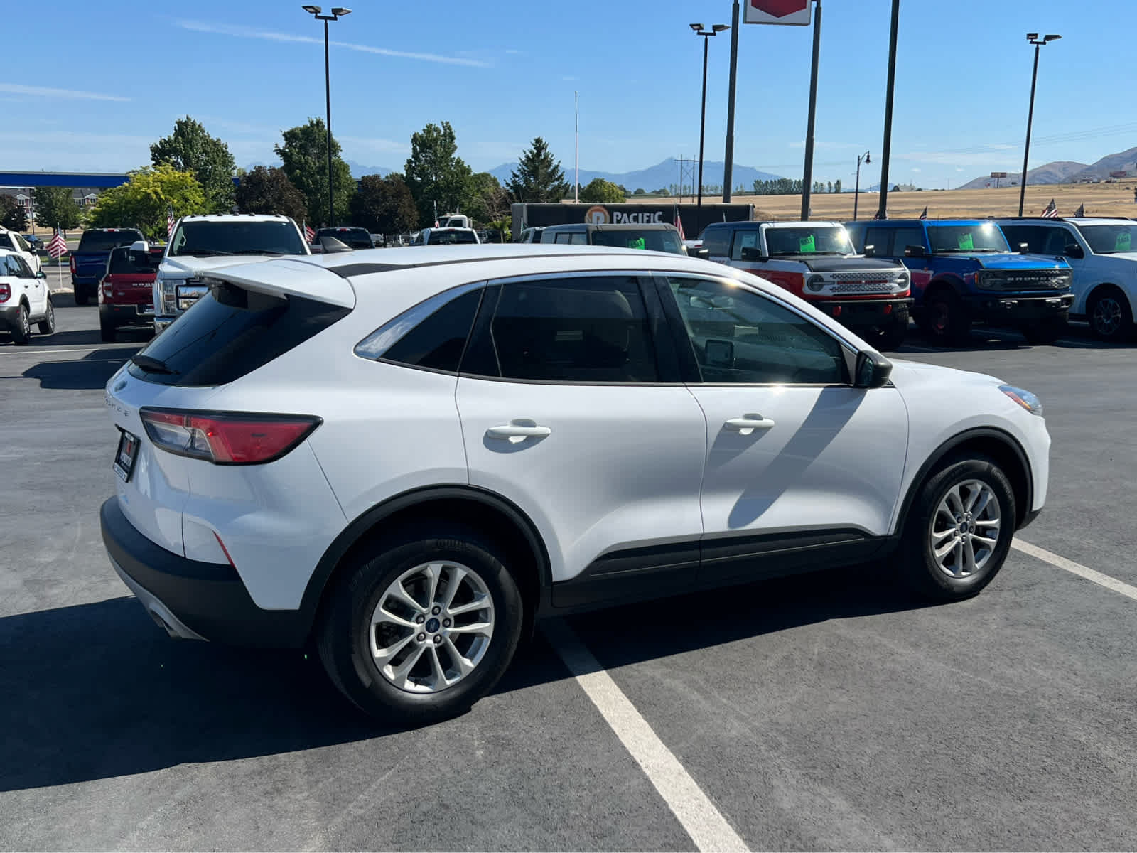 Certified 2022 Ford Escape SE AWD/4WD image 7