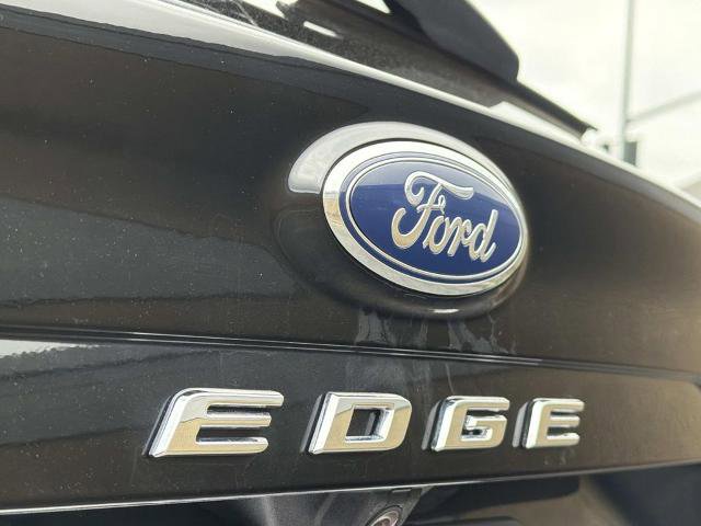 Certified 2023 Ford Edge SEL w/ Sport Appearance Package AWD/4WD image 9