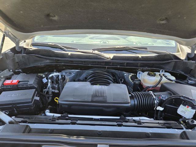 Used 2025 Chevrolet Silverado 1500 Custom Trail Boss w/ LPO, Dark Essentials Package AWD/4WD image 35