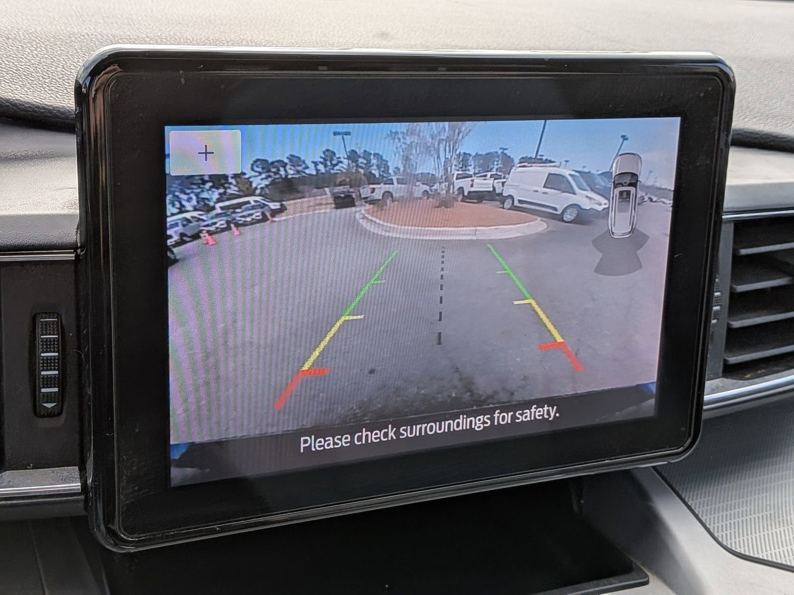 Certified 2021 Ford Explorer XLT w/ Equipment Group 202A image 25