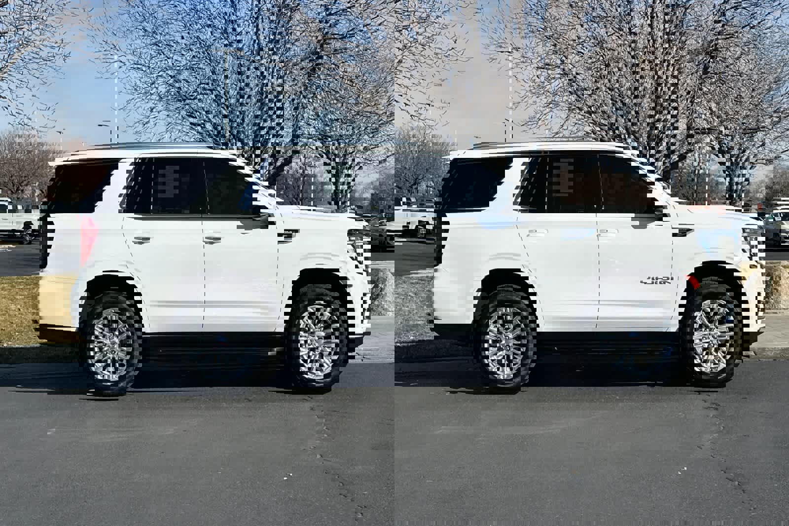 Used 2024 GMC Yukon SLE w/ Max Trailering Package image 6