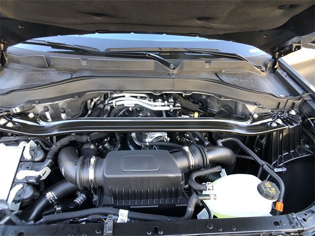 Certified 2025 Ford Explorer ST image 28