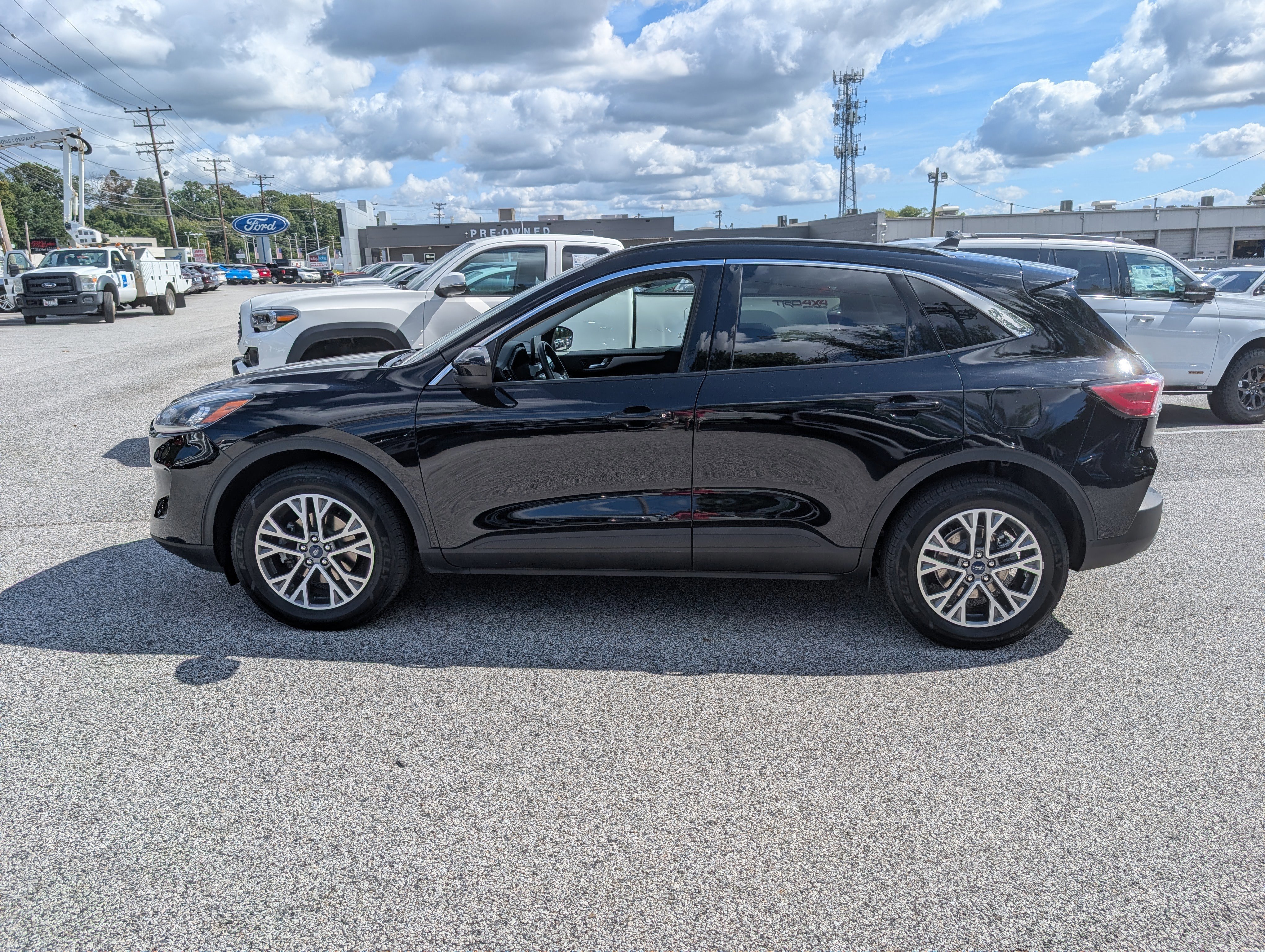 Certified 2022 Ford Escape SEL image 6