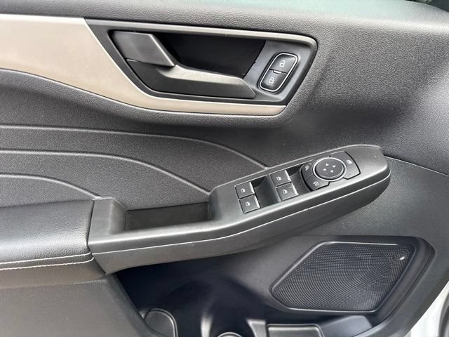 Certified 2022 Ford Escape SE AWD/4WD image 15