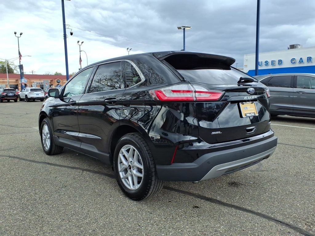 Certified 2023 Ford Edge SEL w/ Convenience Package AWD/4WD image 8