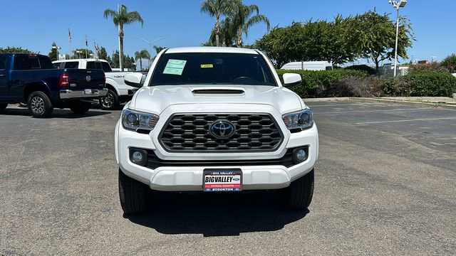 Used 2023 Toyota Tacoma TRD Sport w/ Advanced Technology Package AWD/4WD image 9