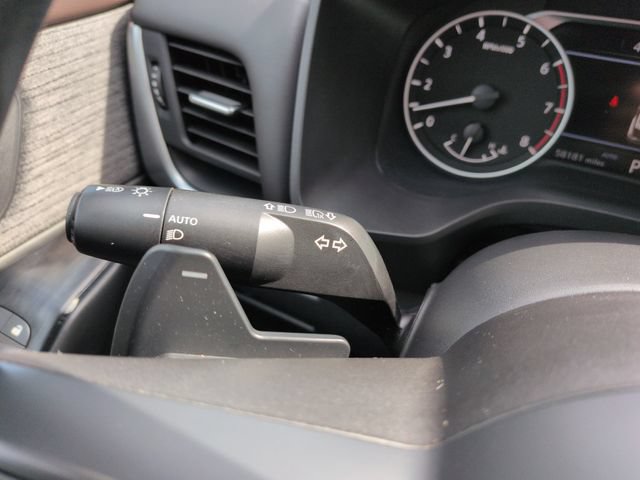 Used 2023 Nissan Rogue S AWD/4WD image 36