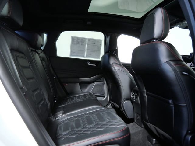 Certified 2024 Ford Escape ST-Line Elite w/ Premium Technology Package AWD/4WD image 12