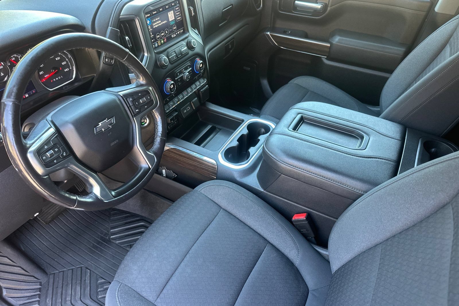 Used 2021 Chevrolet Silverado 1500 LT Trail Boss w/ Convenience Package II AWD/4WD image 10
