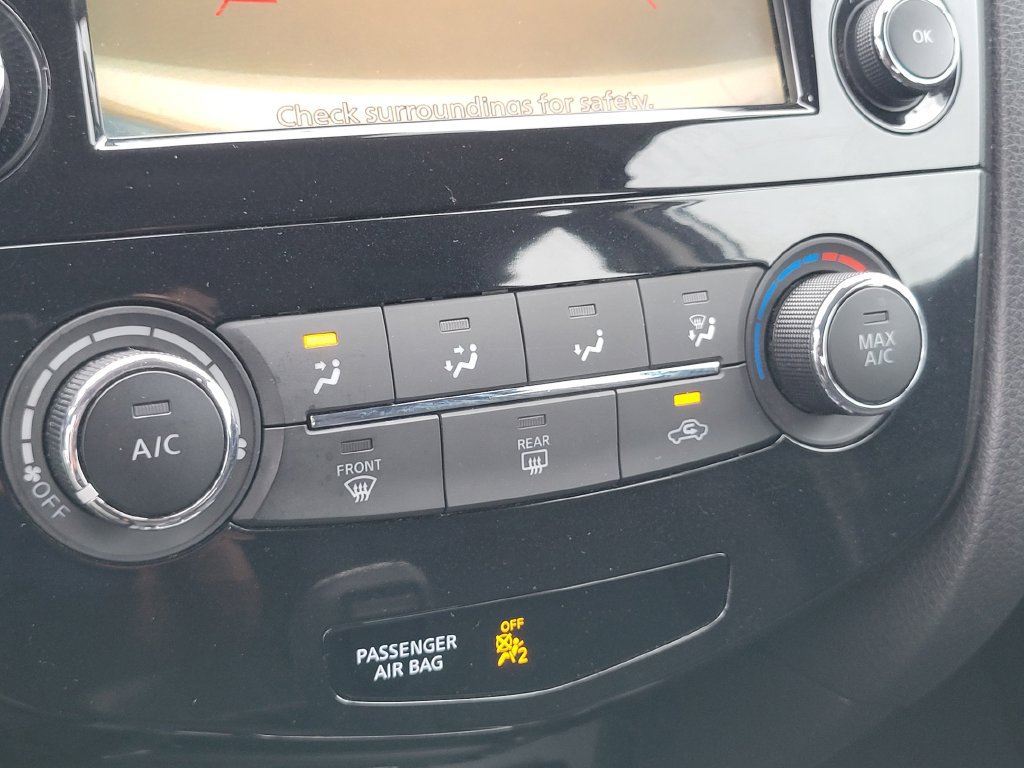 Used 2021 Nissan Rogue Sport S AWD/4WD image 32