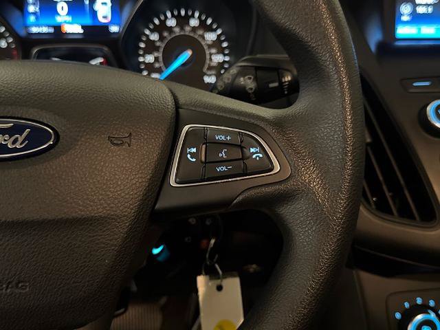 Certified 2018 Ford Focus SE FWD image 21