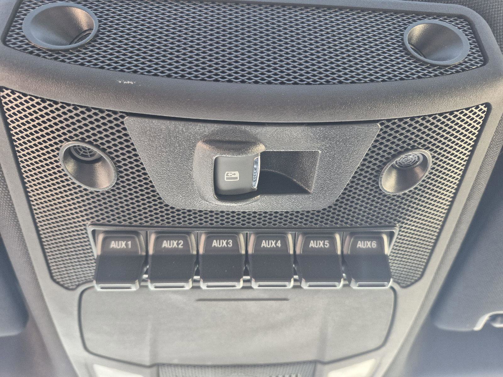 Certified 2020 Ford F250 Platinum w/ FX4 Off-Road Package image 12