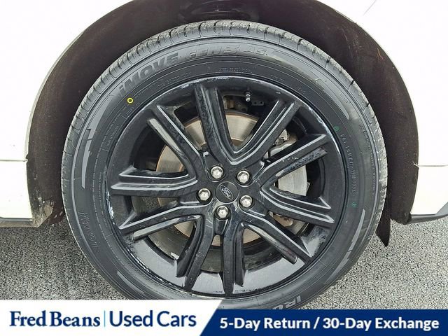 Certified 2022 Ford Edge ST-Line image 8